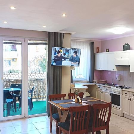 Balcony Apartman Сегед Экстерьер фото